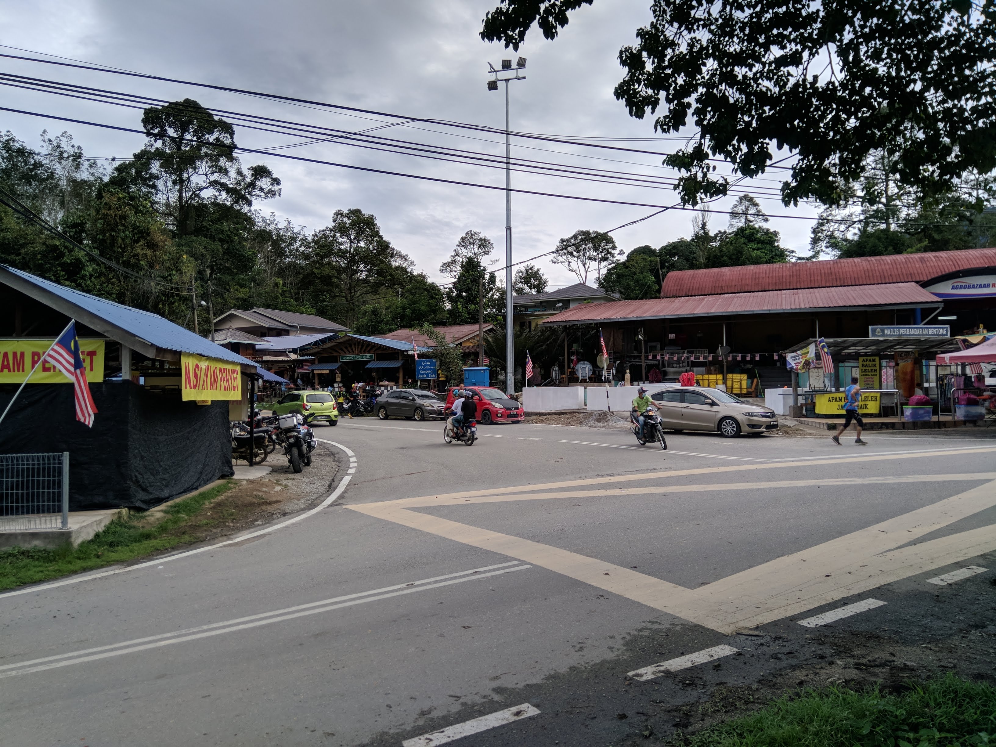 Janda Baik village center